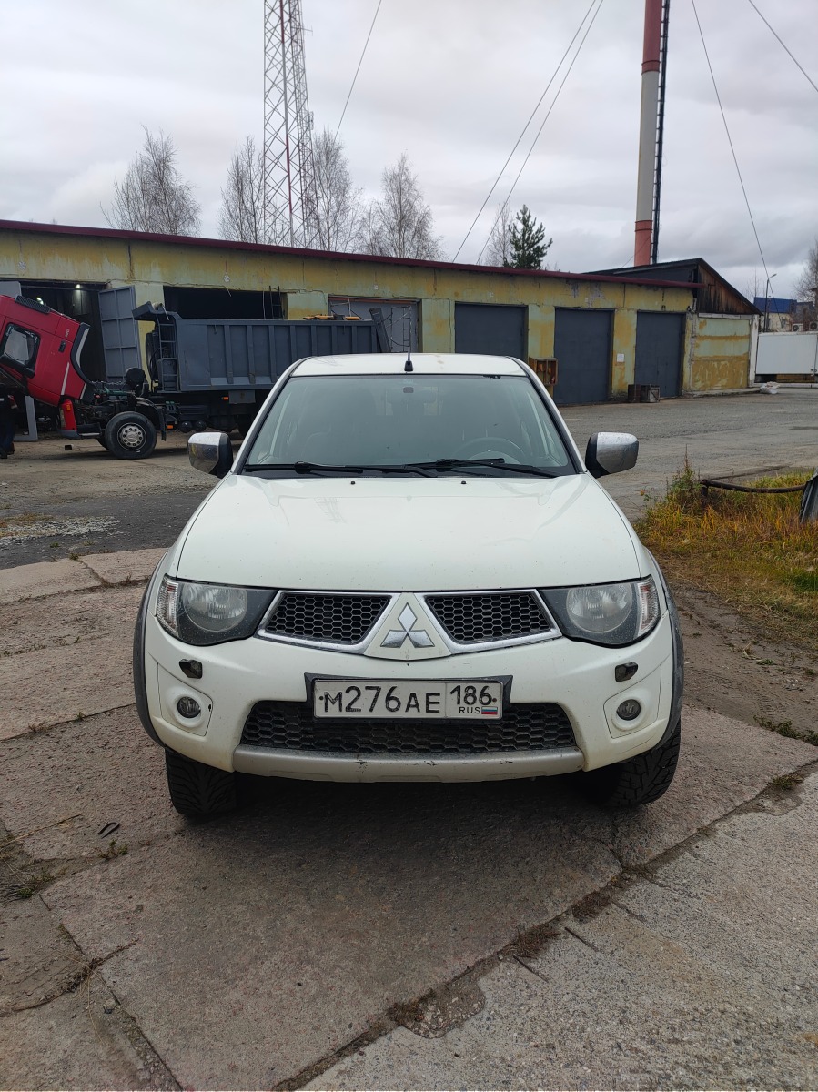 Автомобиль Mitsubishi L200 гос.№ М 276 АЕ 186 (2013) г. Нягань