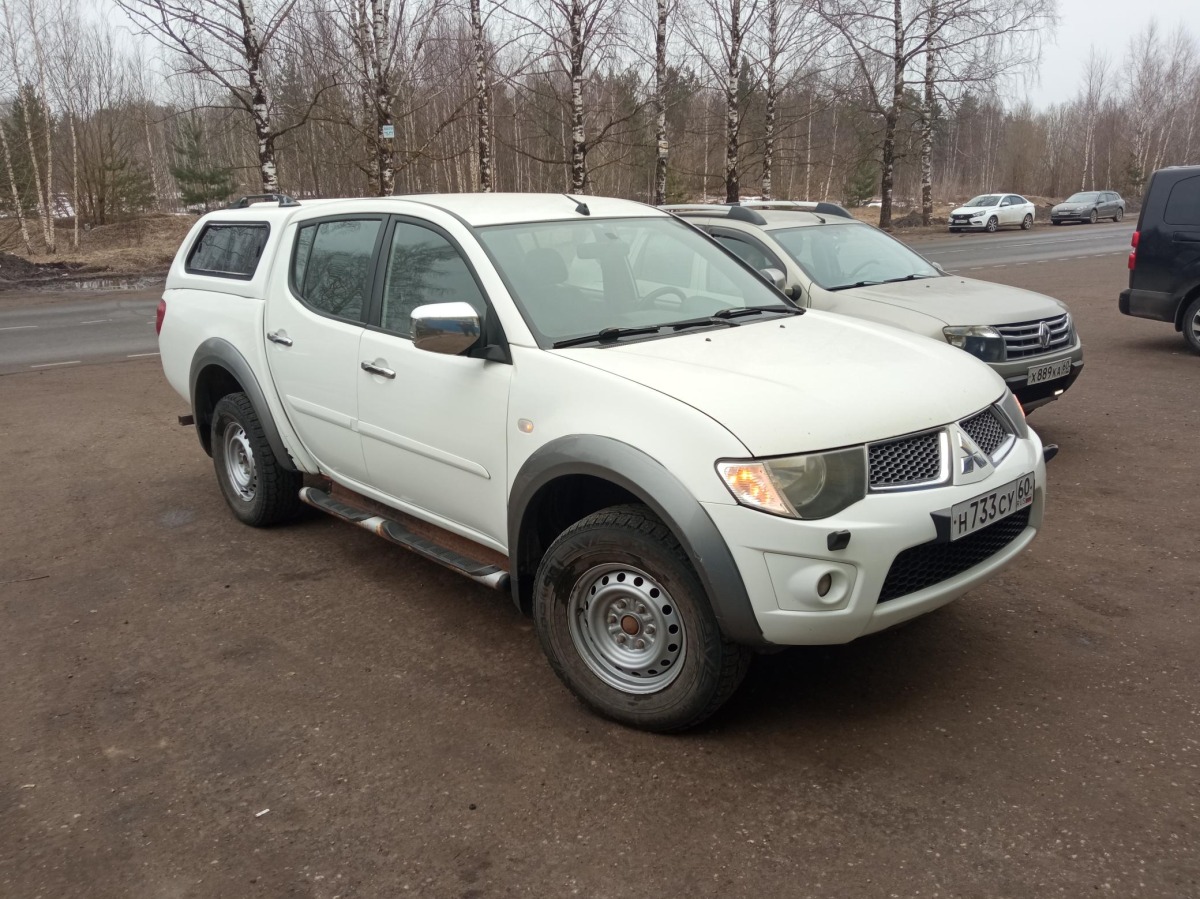 Mitsubishi L200 Н733СУ60 (2013) Псков