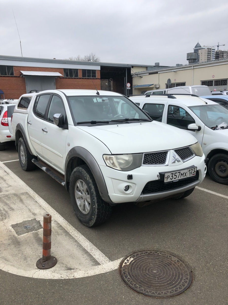 Mitsubishi L200 Р357МХ123 (2013) Краснодар