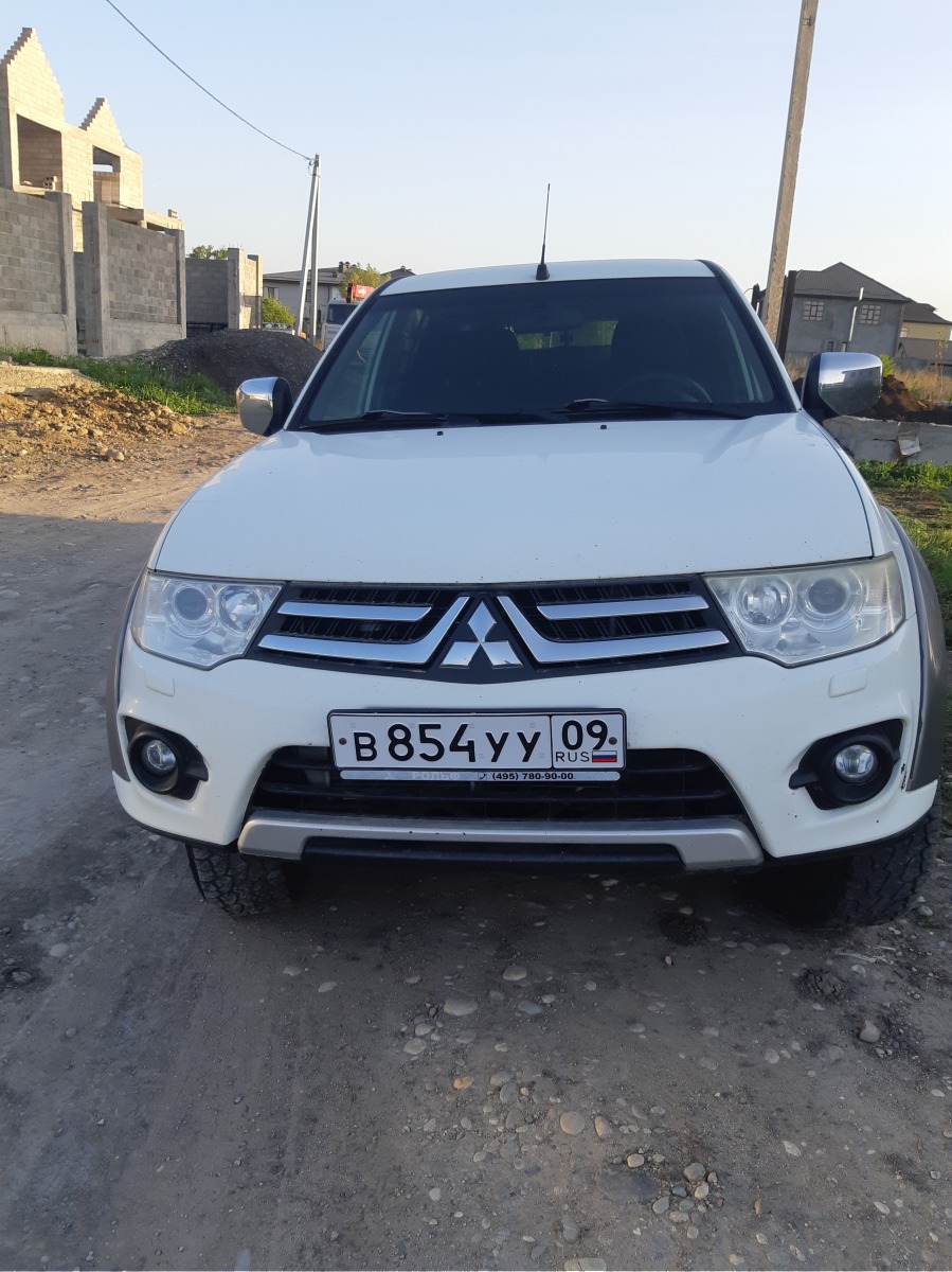 Mitsubishi L200 В854УУ09 (2014) Черкесск